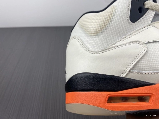 Jordan Orange Retro Total DC1060-100 5 0723